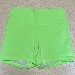 FLEO True High Contour shorts